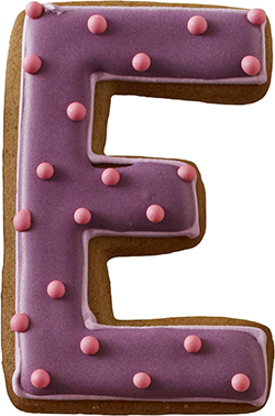 Buchstabe E Ausstecher 6 cm
