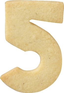 Zahl 5 Ausstecher 6 cm